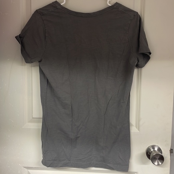 5/$25 Womens adidas gray tshirt size large - Picture 4 of 4